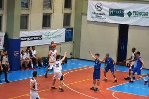 Una fase di gioco di Alfa-Agatirno