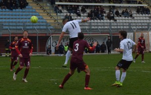 Scardina ci prova di testa