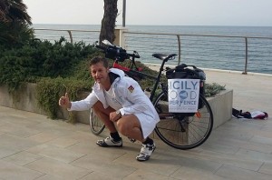 Brice Lorin ha iniziato il suo viaggio dieci giorni fa a Cannes
