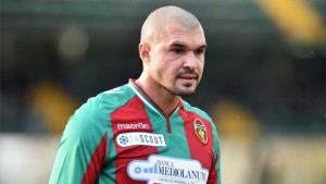 Valeri Bojinov con la maglia della Ternana