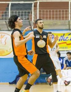 Calarese durante il derby della scorsa stagione contro il Gruppo Zenith Messina