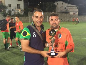 Alessandro Cacciotto premia i vincitori