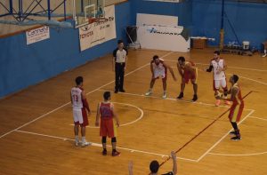 Agurs in lunetta