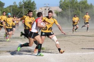 Una azione d'attacco dell'Amatori Nissa Rugby