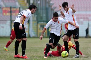 Ferri prova a sgusciare via
