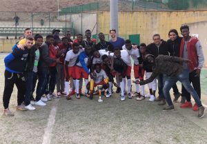 un calcio al razzismo 2017