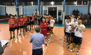 un momento della cerimonia di premiazione delle squadre 