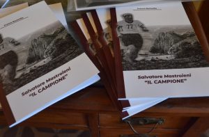 Il testo riguardante Mastroieni 
