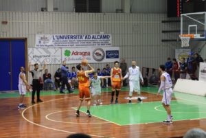 Alcamo-BSM, De Angelis al tiro dalla lunetta