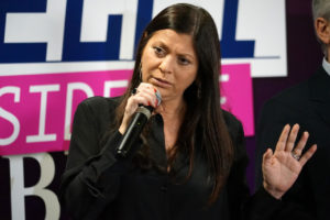 Jole Santelli 
