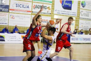Galipò sfida la difesa di Bologna