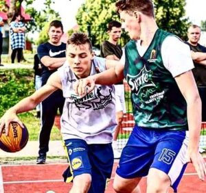Castanea Basket