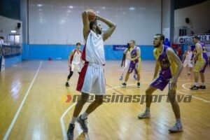 Castanea Basket Messina
