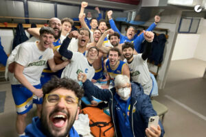 Festa grande negli spogliatoi