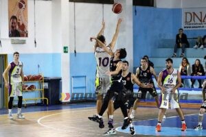 Castanea Basket Messina