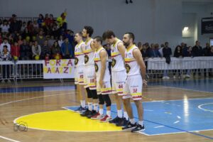 Il quintetto base della Basket School Messina