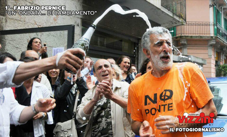 Premio Vizzini: vince uno “spumeggiante” Renato Accorinti