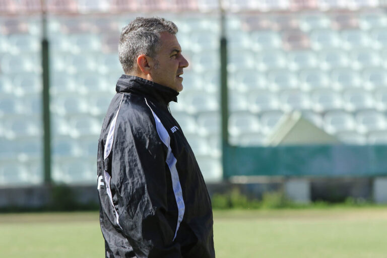 L’ex tecnico giallorosso Raffaele Di Napoli: “A Messina gente sempre più incompetente”
