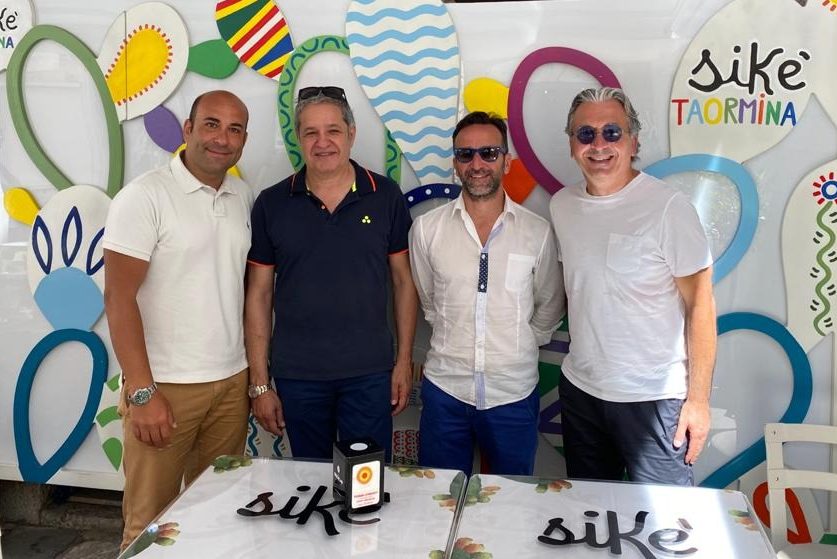 Mangano, Castorina, Carpita e Lo Re
