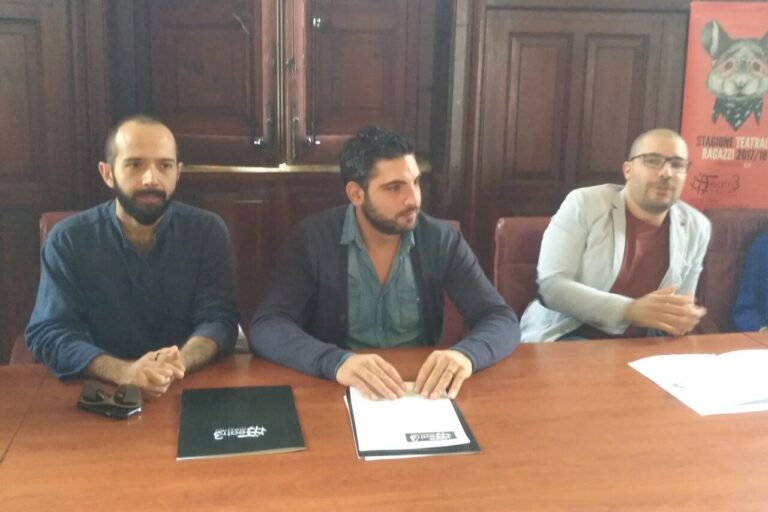 Presentata la nuova stagione del Teatro dei 3 Mestieri. Ampia e variegata l’offerta