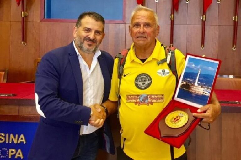 Il maratoneta Alessandro Bellière incontra l’assessore Scattareggia a Palazzo Zanca