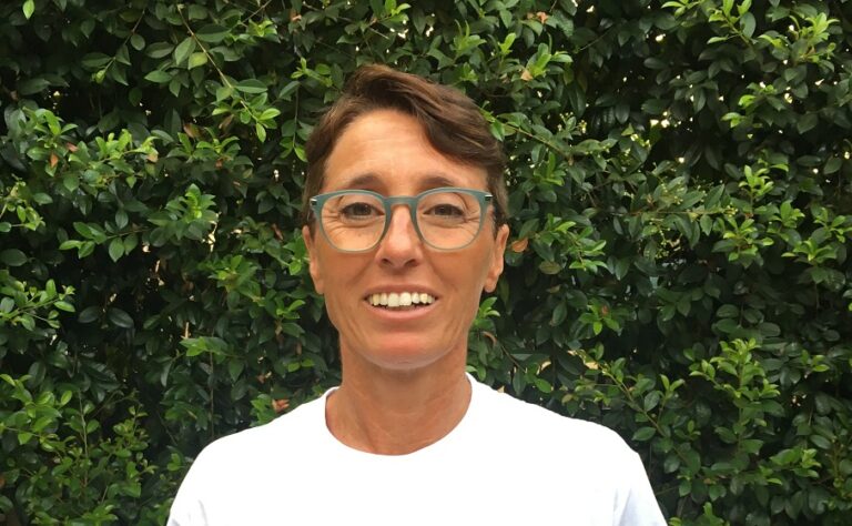 La cussina Cristina Scotto compie l’impresa nella traversata Vulcano-Capo Calavà