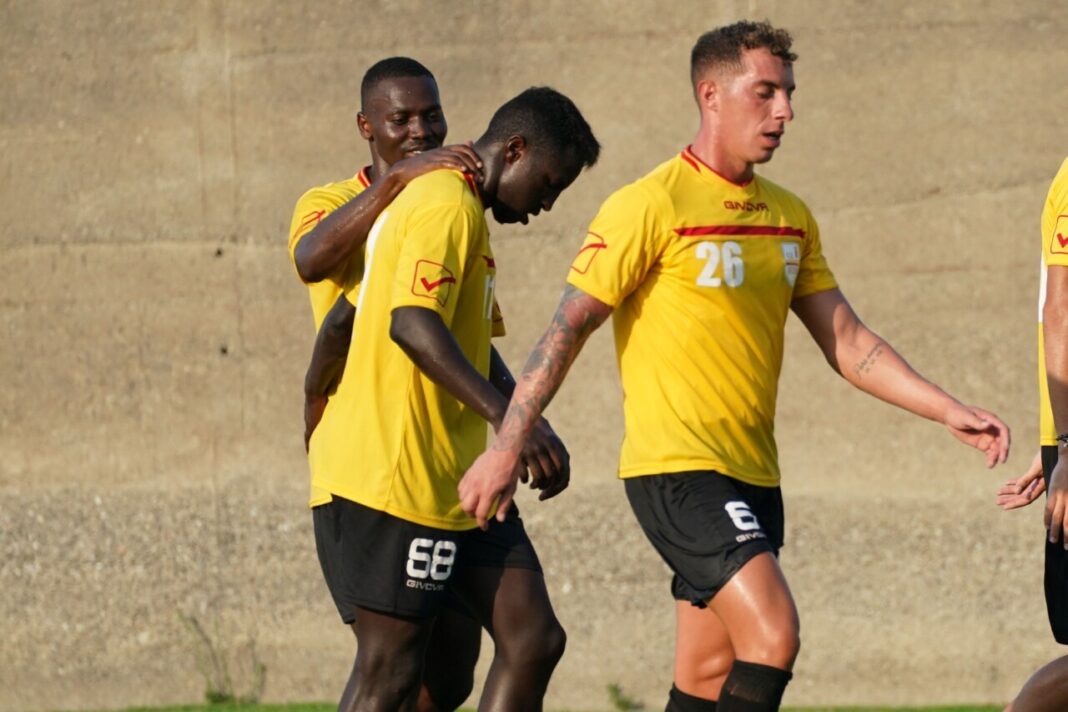 Fofana, Balde e Versienti