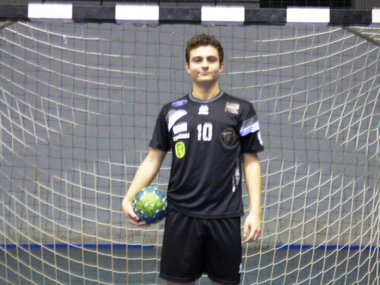 Handball Messina, il giovane pivot Giuseppe Freni ai “Giochi delle Isole”