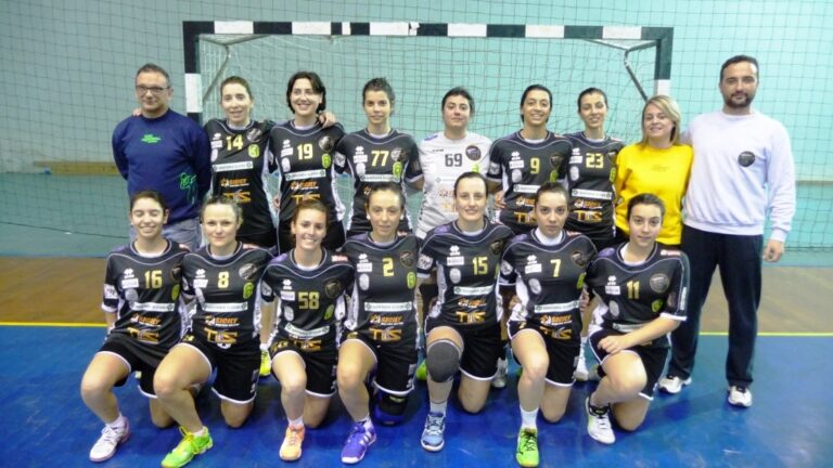 Operazione aggancio per le ragazze dell’Handball Messina. Training Camp per Giusi Prisa