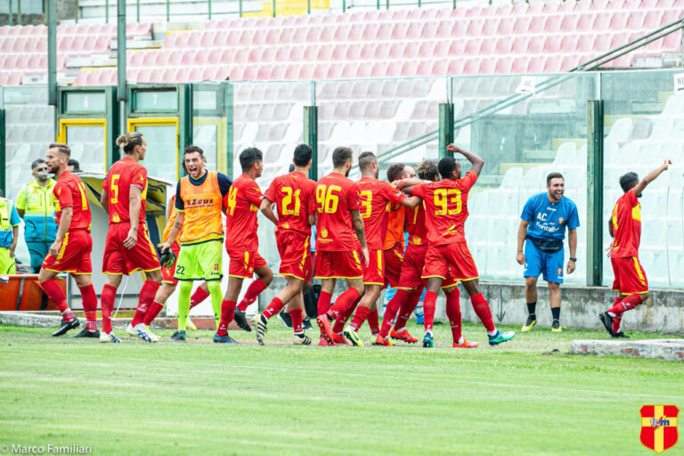 Tra Fc e Licata il pareggio (1-1) è di rigore. Cannavò risponde a Carbonaro