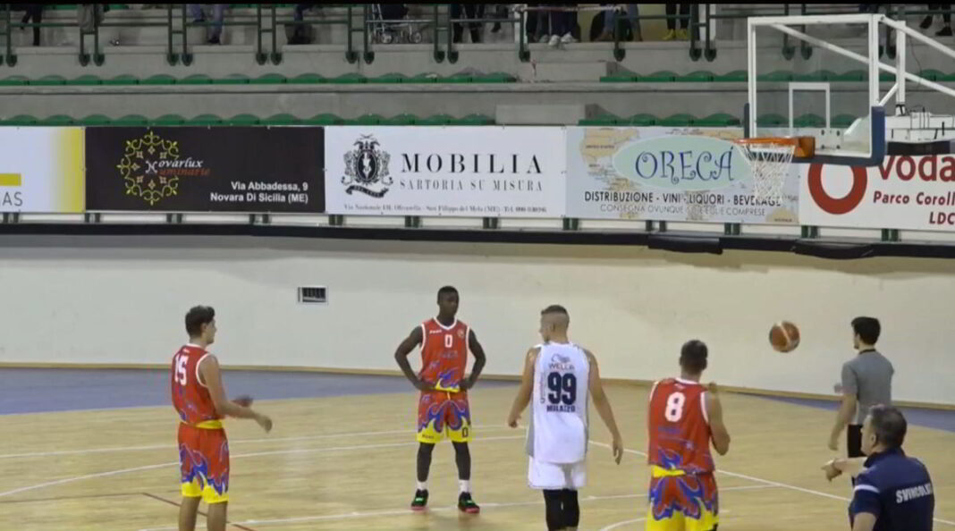 Marabello in lunetta in Svincolati Milazzo Nuova Pallacanestro Messina Cocuzza photo Telespazio