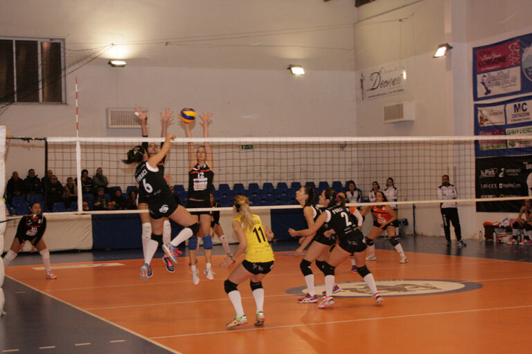 La All Work Saracena Volley in trasferta a Santo Stefano di Camastra