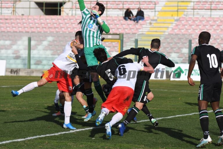 L’Acr Messina batte di misura il San Tommaso. Decide il solito Crucitti