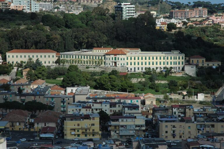 “Rimango a Messina-non andate via”, la struggente storia di Mons. Letterio D’Arrigo