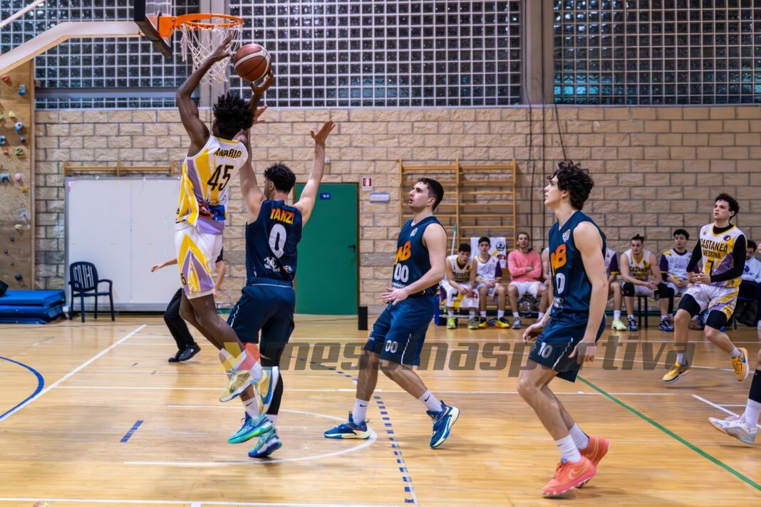 Castanea Basket Messina