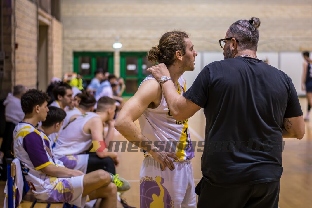 Castanea Basket Messina
