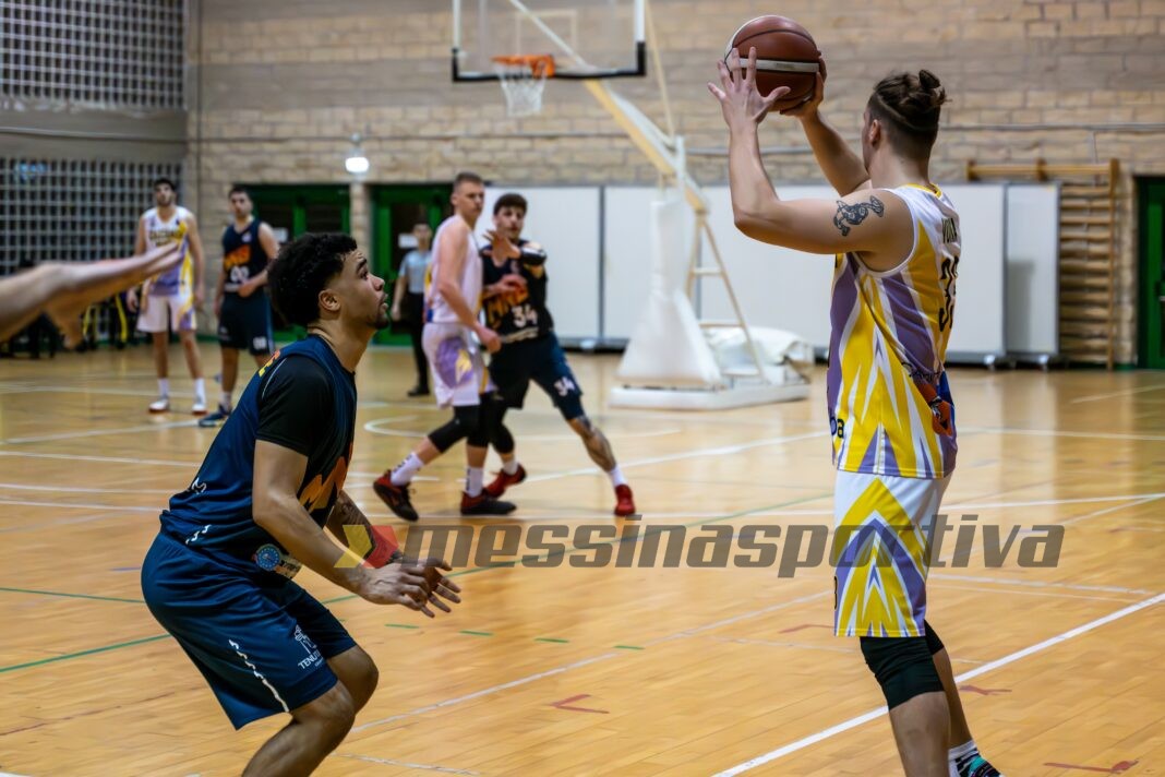 Castanea Basket Messina