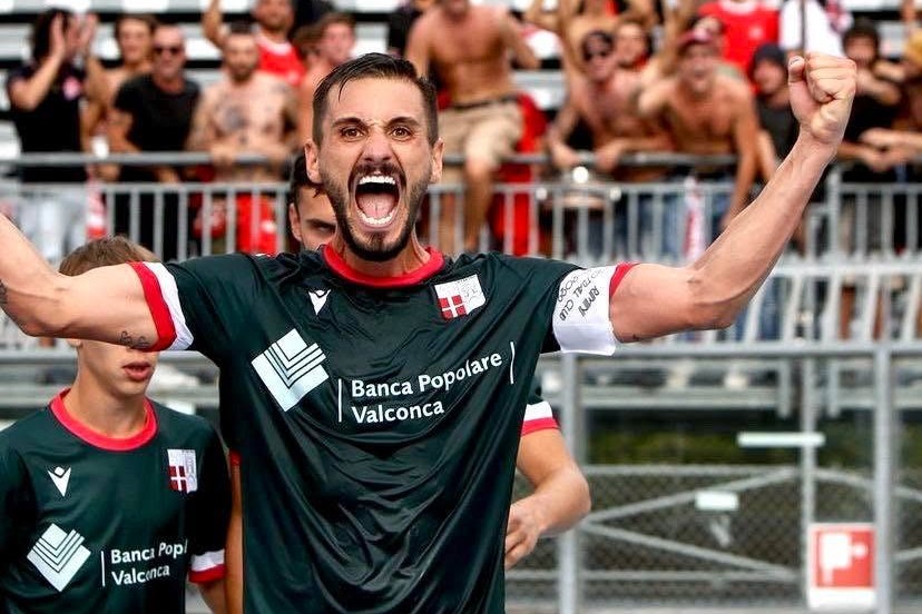 Messina, il romeno Andrei Tanasa colpo a centrocampo. Era con Torrisi a Matera
