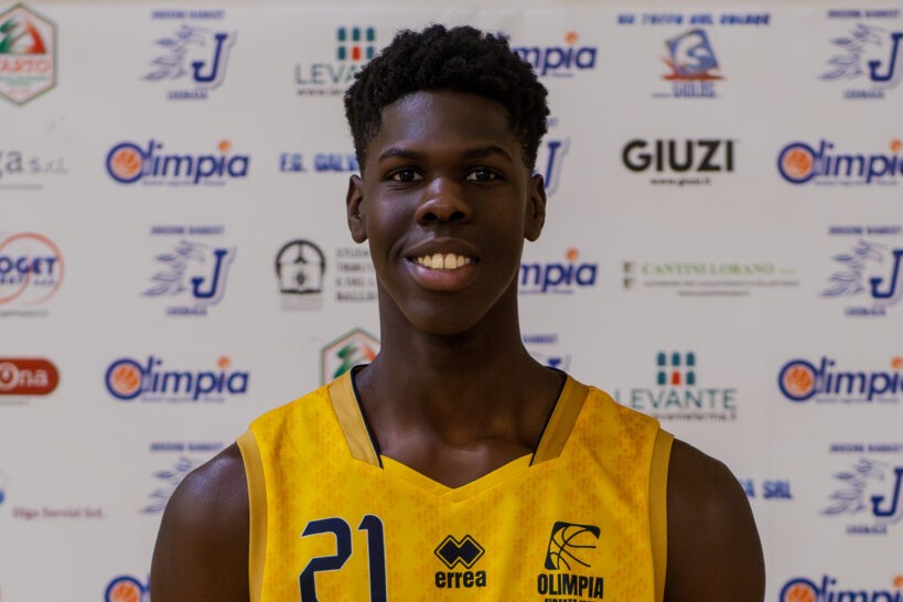 Barcellona Basket, firma il centro Mamadou Senghor. Confermato Gioele Sindoni